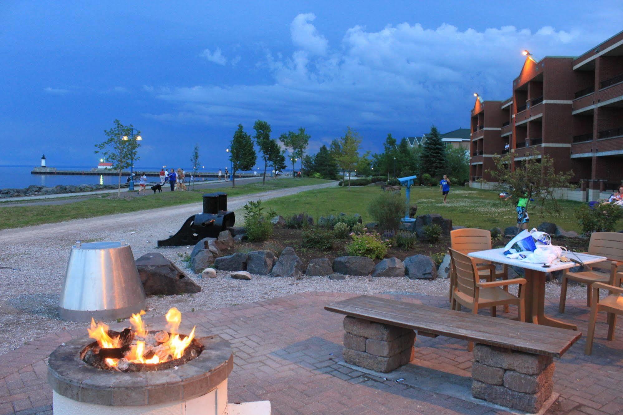 The Inn On Lake Superior Duluth Eksteriør billede